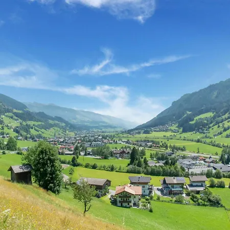 Ferienhaus Alpine In With Garden Bramberg am Wildkogel